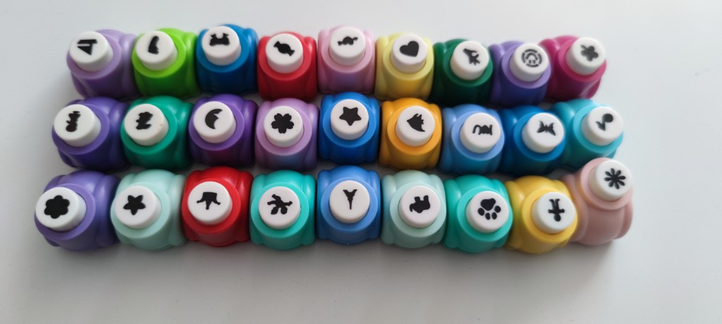 Набір фігурних дироколів для паперу