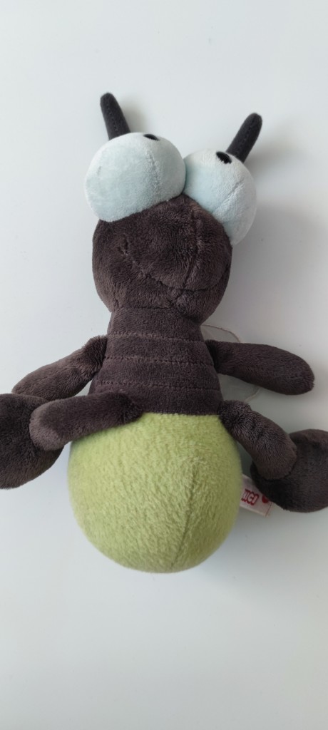 М'яка іграшка комаха