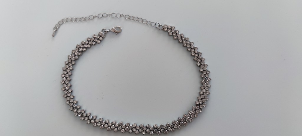 Срібний браслет з камінням